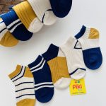 جوراب کبریتی پسرانه وارداتی تم رنگی خردلی/سورمه ای (4-6 سال)