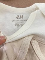 بادی آستین کوتاه اورجینال H&M طرح دلفین  (6-9 ماه) - Image 2