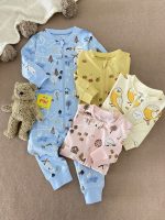 سرهمی اورجینال برند Lindex طرح سیب (2-3 سال)