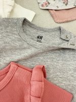 بادی آستین کوتاه کبریتی مجلسی چیندار برند H&M - Image 4