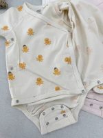 بادی آستین کوتاه مدل یقه دراپه برند Lindex - Image 7