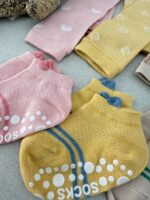 ست جوراب و ساق بند طرح حیوانات - Image 5