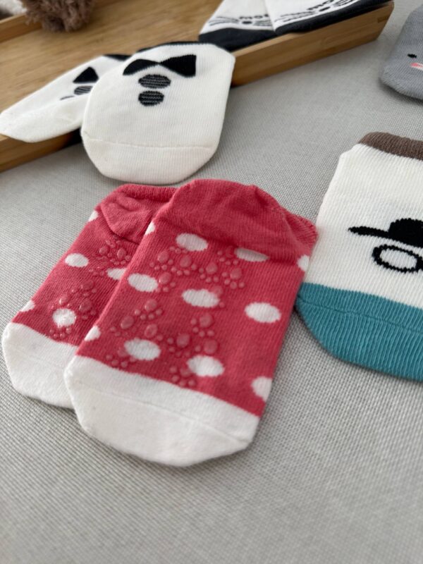 جوراب طرح دار استپ دار نوزادی تا یکسال - Image 3