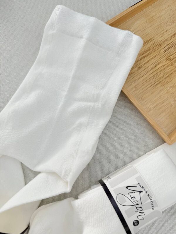 جوراب شلواری سفید ترکیه ای1-2 سال - Image 3