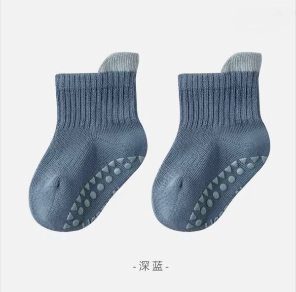 جوراب کبریتی کف استپ دار مدل سه پاشنه - Image 21