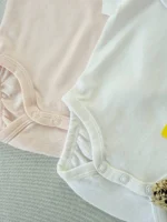 بادی  یقه ب ب آستین کوتاه برند H&M - Image 4