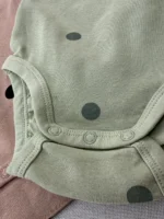 بادی آستین کوتاه اورجینال برند H&M - Image 3