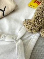 بادی آستین کوتاه اورجینال برند H&M (سایز 6-9 ماه) طرح I ❤️ Mummy - Image 3