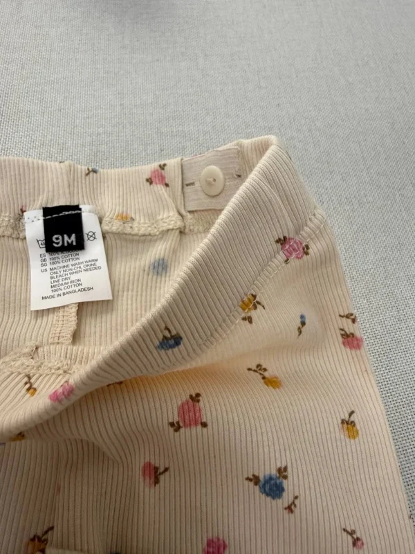 شلوار کبریتی برند H&M طرح آلبالو (3-4 سال) - Image 4