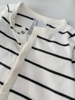 دکمه فشاری سرهمی جوراب‌دار نوزادی H&M طرح راه‌راه شیری