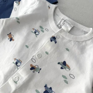 رامپر نوزادی سفید H&M با طرح هواپیما