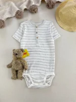 بادی آستین کوتاه برند H&M رنگ شیری  راه راه طوسی یقه گرد 3 دکمه
